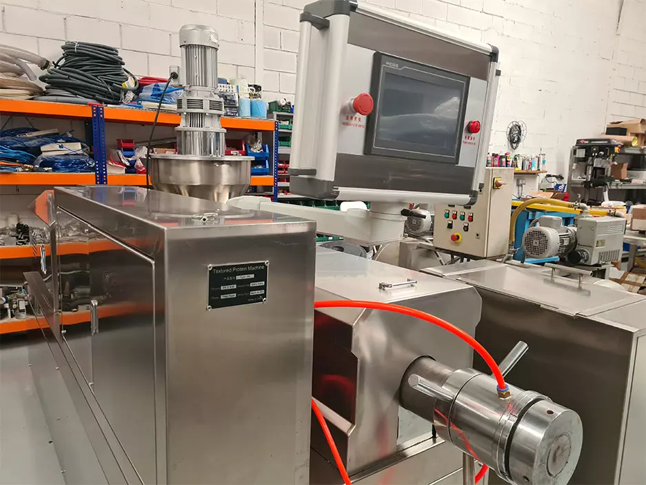 Fabricación de piezas, matrices y moldes para maquinaria de Packaging. Venta de Maquinaria Reacondicionada, Restaurada, Nueva y de Ocasion para Retail y Horeca. Extrusora para elavorar proteína vegetal nueva a la venta. Mejor precio Garantizado
